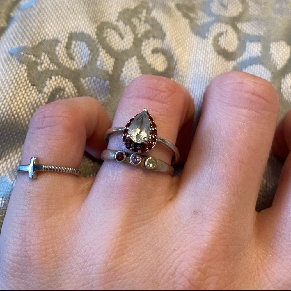 *Sold* Pear Shaped Garnet Halo Aquamarine Ring - Picture 5 of 8